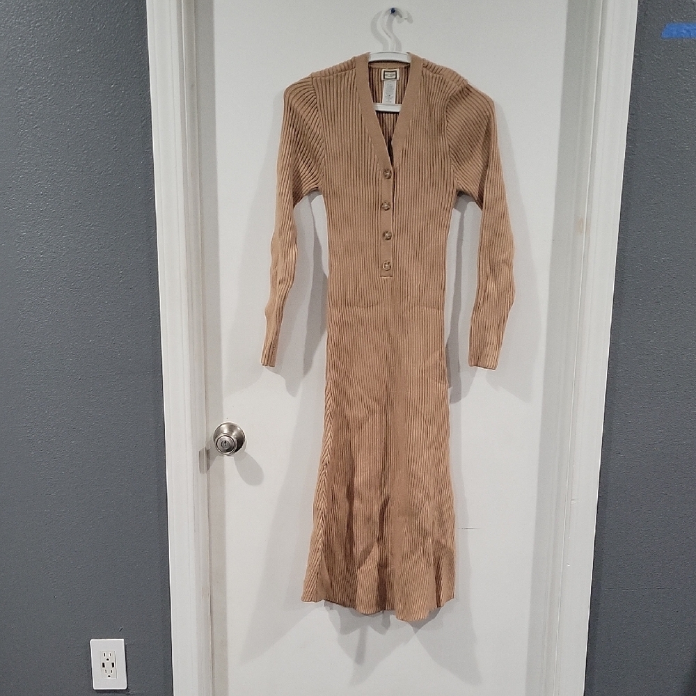 Elegant Tan Ribbed Knit Dress